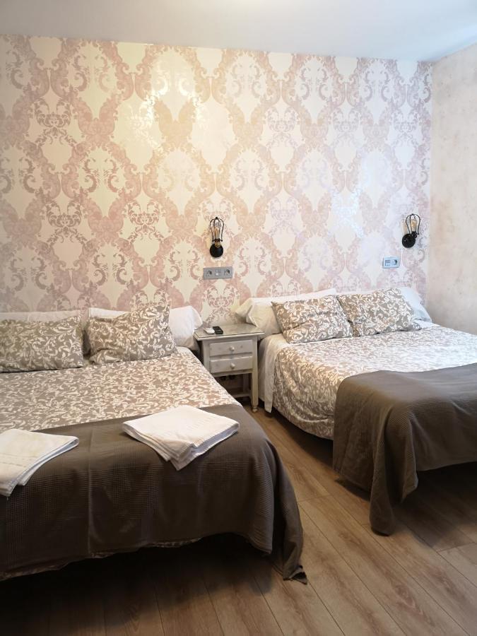 Hostal Juan Bravo Σεγκόβια Εξωτερικό φωτογραφία
